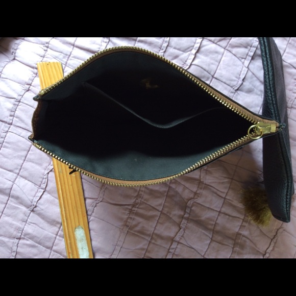 Leather clutch , good condition - Picture 5 of 5